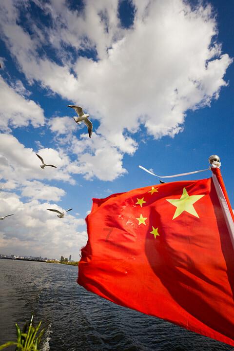 有人很喜欢吃海鲜，吃海鲜时有什么禁忌呢？